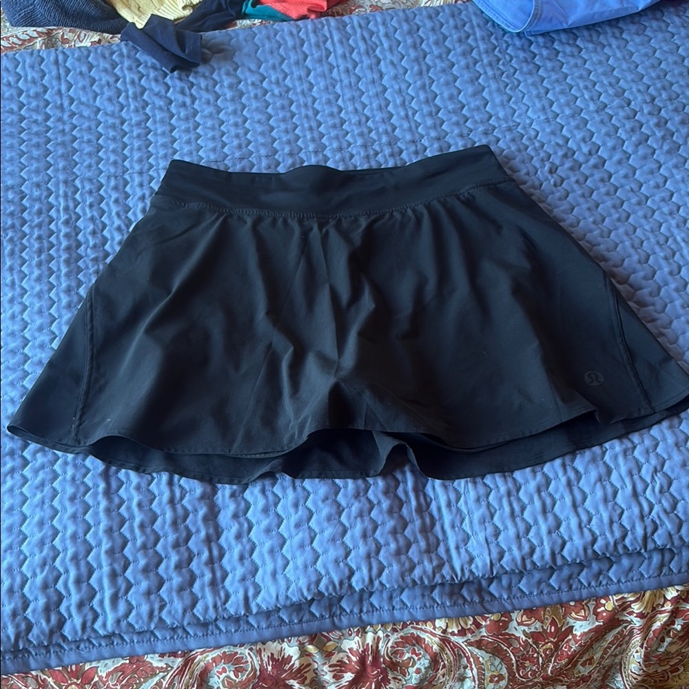 Lulu Lemmon Black Skort